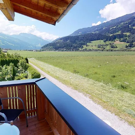Idyllic In With Garden * Stumm